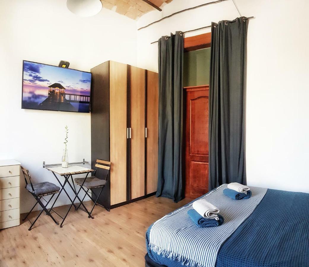 ברצלונה Homestay Citycenter מראה חיצוני תמונה